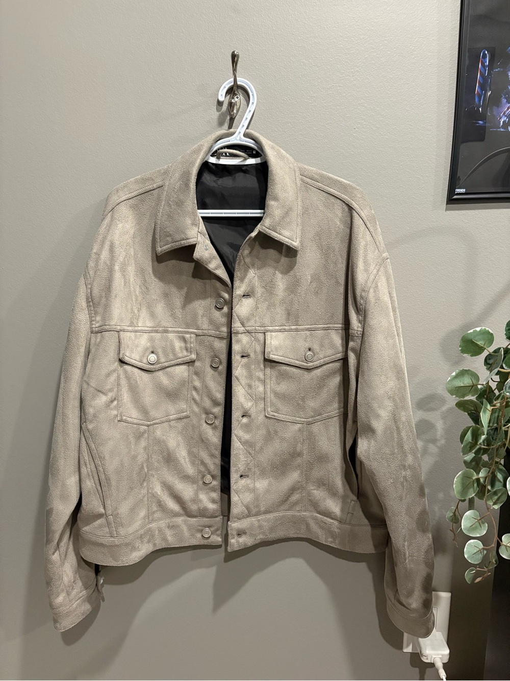 Zara Men's Beige Suede Cropped Jacket